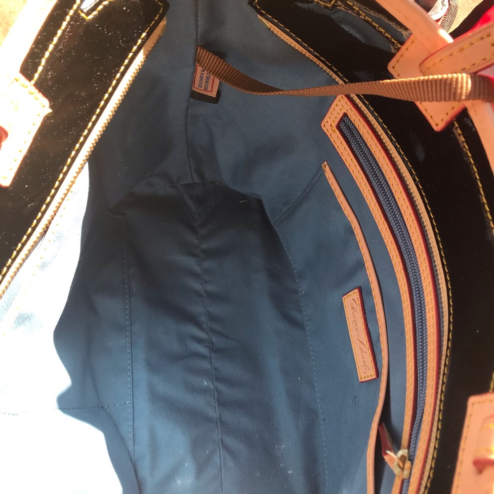 Dooney and Bourke - Picture 4 of 4